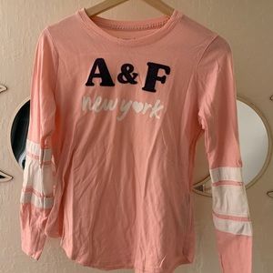 pink abercrombie king sleeve!